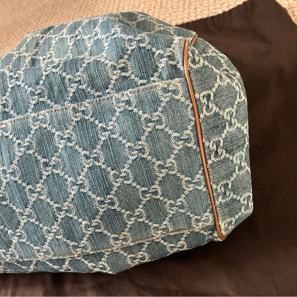 Gucci Denim Medium Sukey Tote Shoulder Bag - Picture 12 of 17